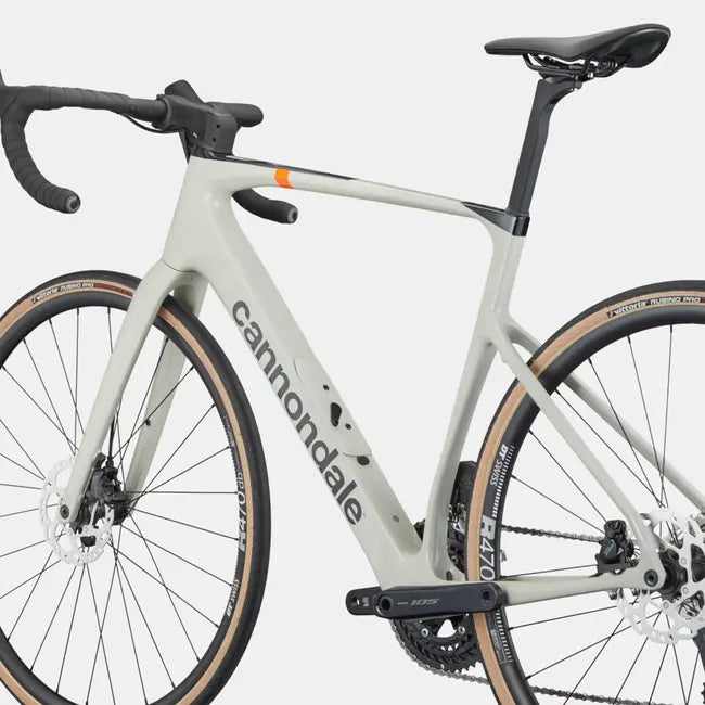 Bicicleta Cannondale Synapse 4 Carbon Chalk