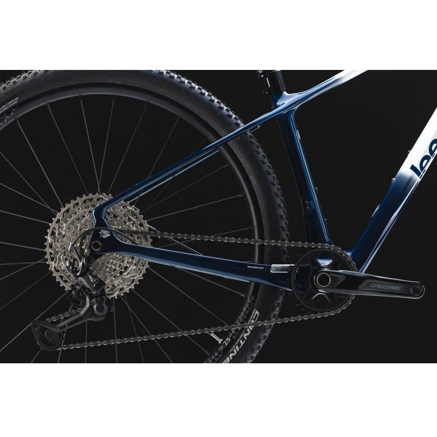 Lee Cougan Rampage 428 LC Color L Bicycle – Deore 12v – Microtech